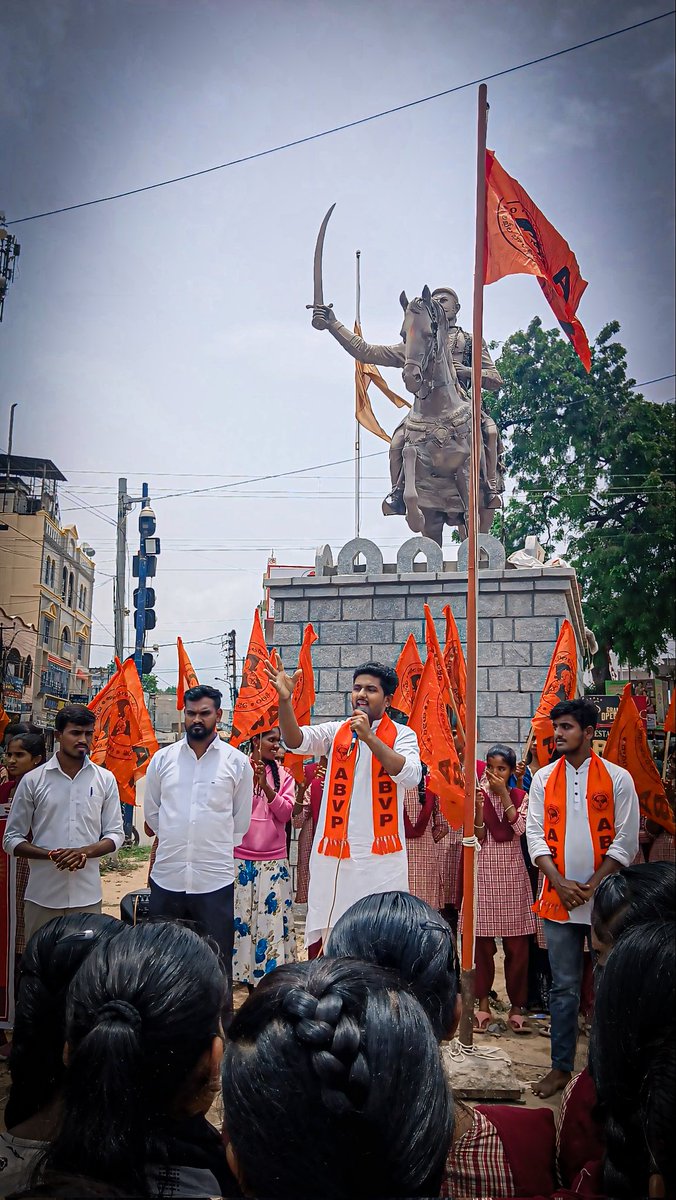 sumant_pendem's tweet photo. Glimpse of 77th ABVP Foundation Day participated as chief guest Hoisted ABVP Flag and Addressed Students.
#abvpfoundationday https://t.co/5m6ZjBrAoz