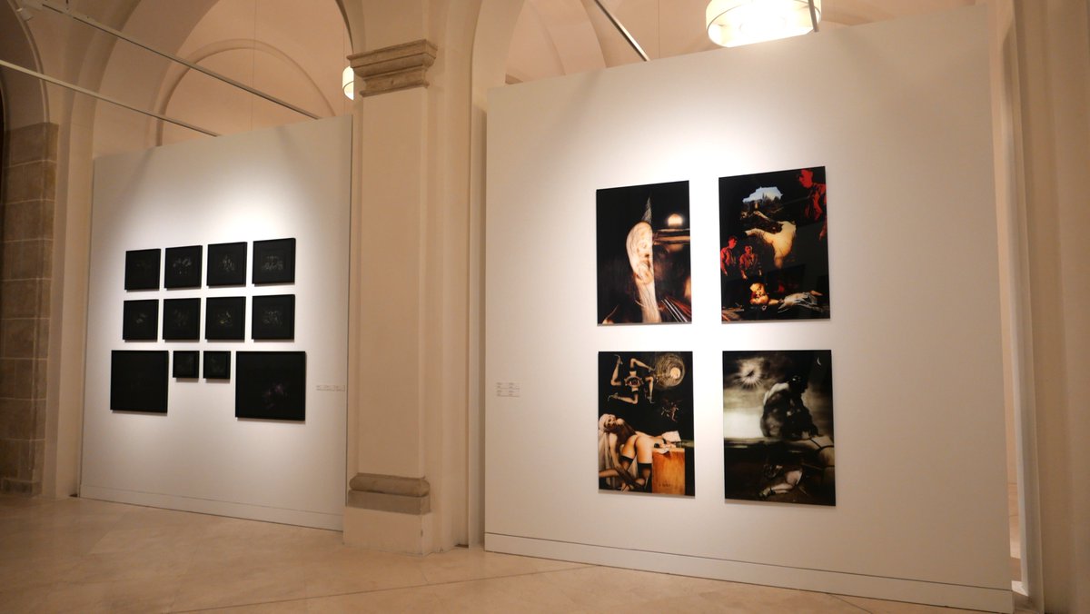 ➧ Agencia Andaluza de Instituciones Culturales (@culturacuenta) on Twitter photo Hasta el 21 SEP te invitamos a la exposición colectiva ‘Con el corazón en la mano’, en el <a href="/Museo_Malaga/">Museo de Málaga</a>
Comisariada por Fernando Castro Flórez, participan una veintena de artistas
Entrada libre
lajunta.es/5r2hj
<a href="/CulturaAND/">Cultura Junta de Andalucía</a> <a href="/MalagaJunta/">MálagaJunta</a> <a href="/LorenaCodes/">Lorena Codes</a> <a href="/MasMlg/">Más Málaga</a> Hasta el 21 SEP te invitamos a la exposición colectiva ‘Con el corazón en la mano’, en el <a href="/Museo_Malaga/">Museo de Málaga</a>
Comisariada por Fernando Castro Flórez, participan una veintena de artistas
Entrada libre
lajunta.es/5r2hj
<a href="/CulturaAND/">Cultura Junta de Andalucía</a> <a href="/MalagaJunta/">MálagaJunta</a> <a href="/LorenaCodes/">Lorena Codes</a> <a href="/MasMlg/">Más Málaga</a>