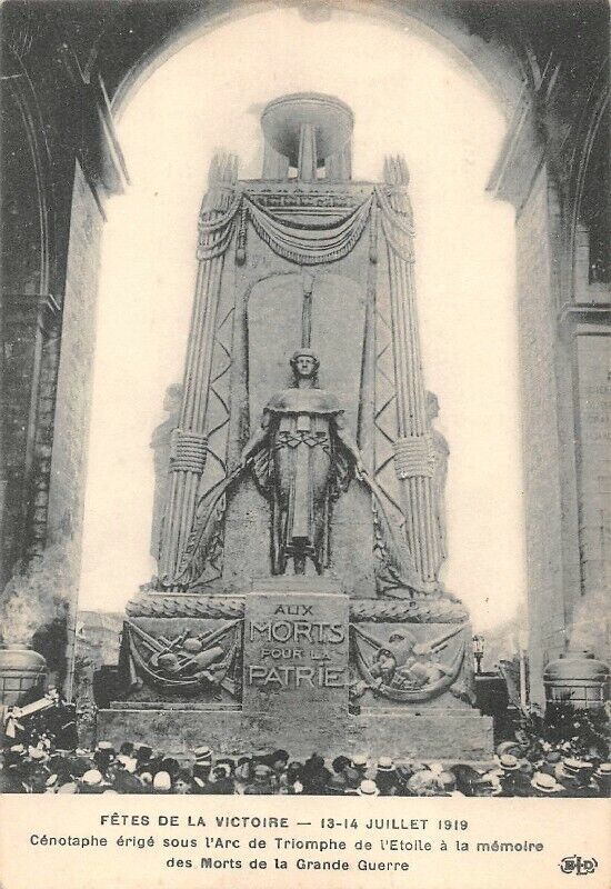 HeistingHistory's tweet image. Cenotaph built under the Arc de Triomphe. I can't find any more info on this monument. Looks like it was destroyed quite some time ago.