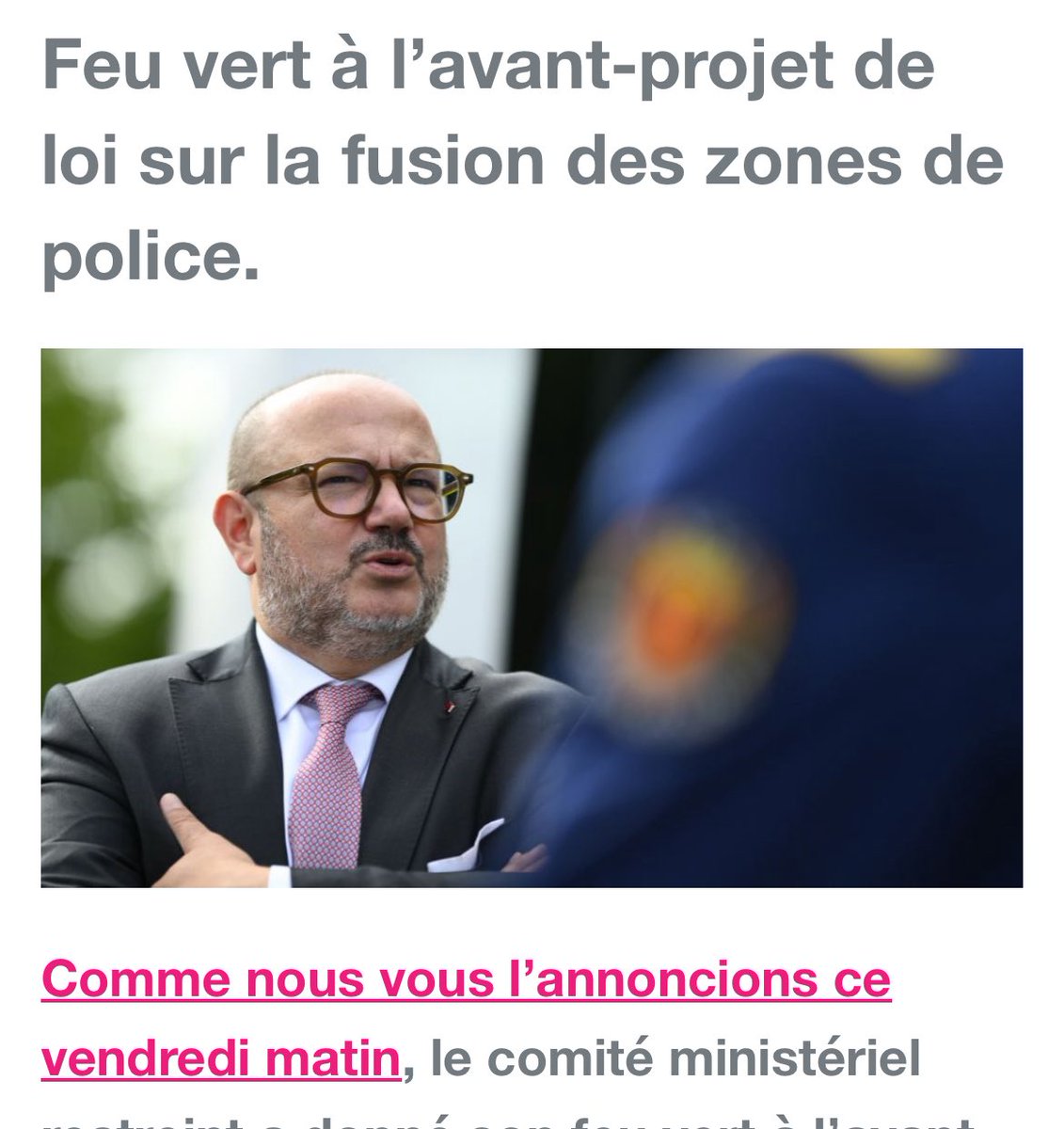 SoiresseKalvin's tweet image. La suppression prévue des conseils de police sous prétexte d’économies est inacceptable du point de vue démocratique. Dans une démocratie, le contrôle de la légalité des actions des forces de l’ordre est fondamental.
