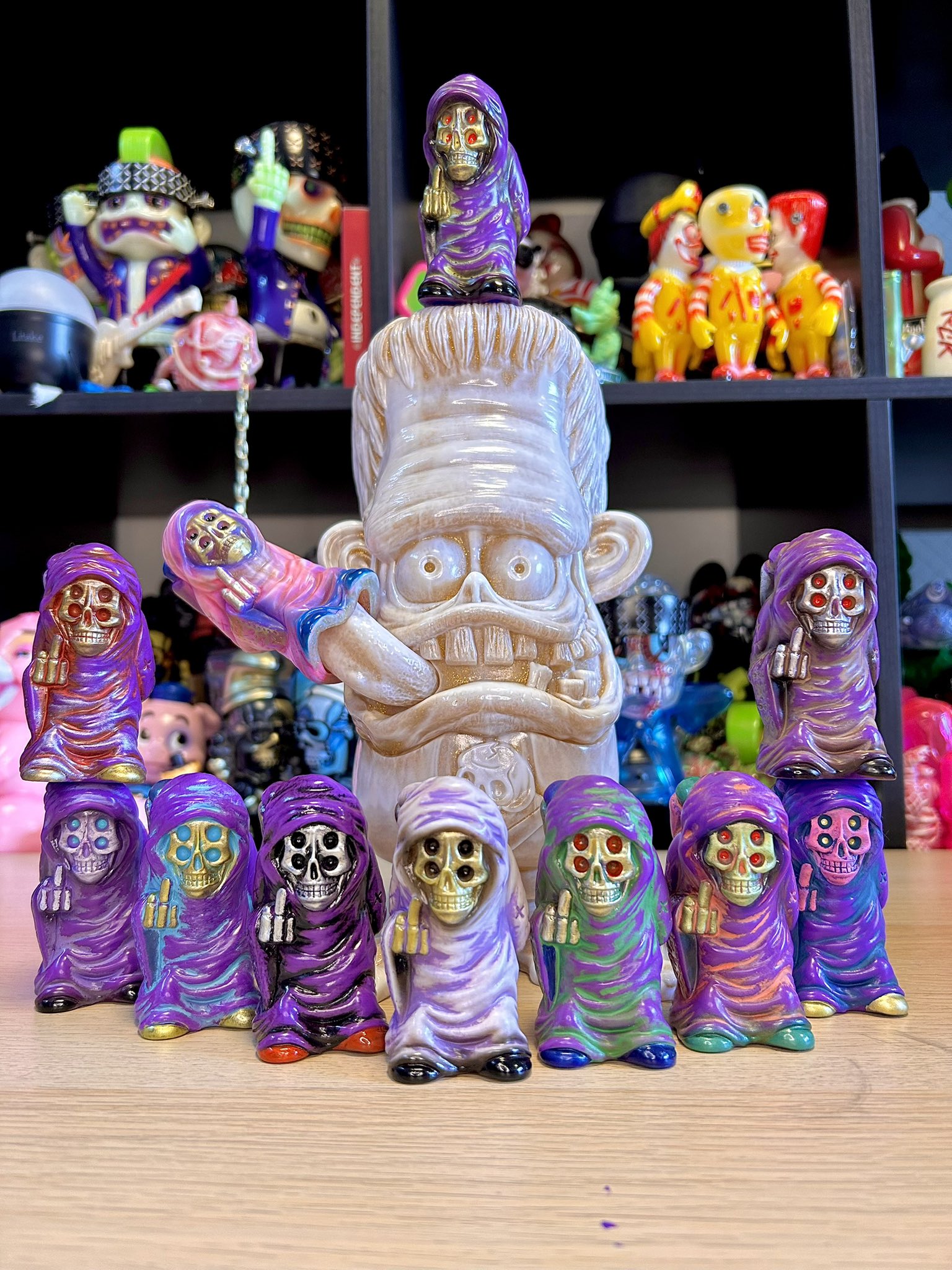 BlackBook Toy (@BlackBookToy) / X