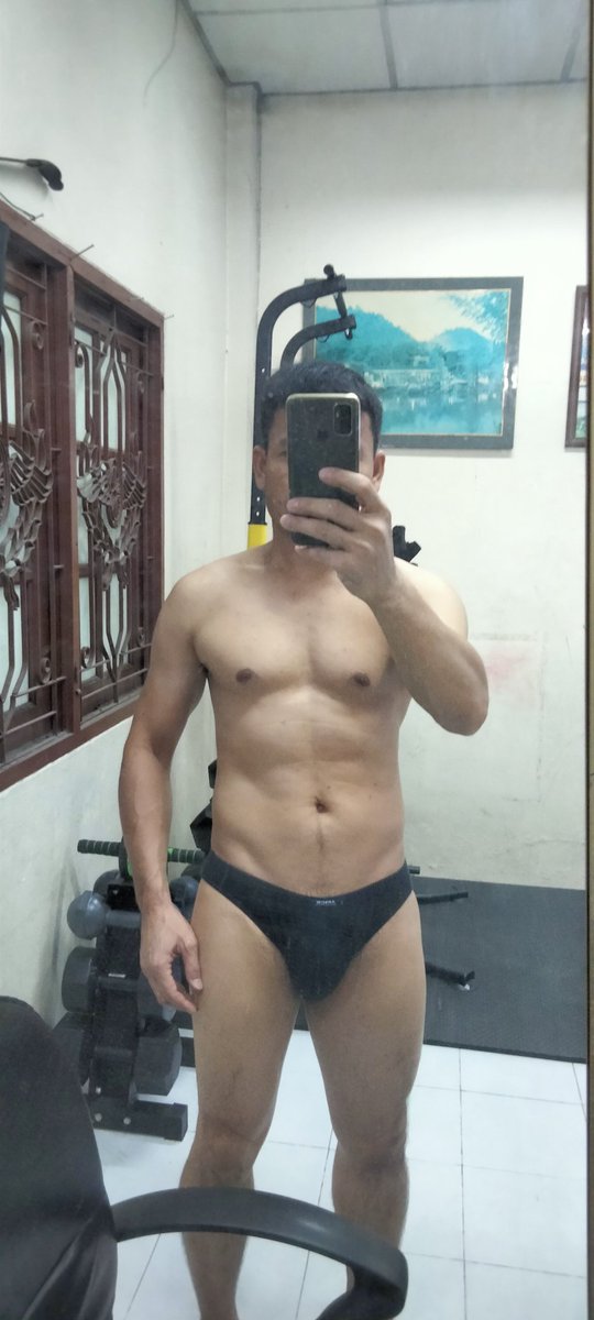 Thong tweet media
