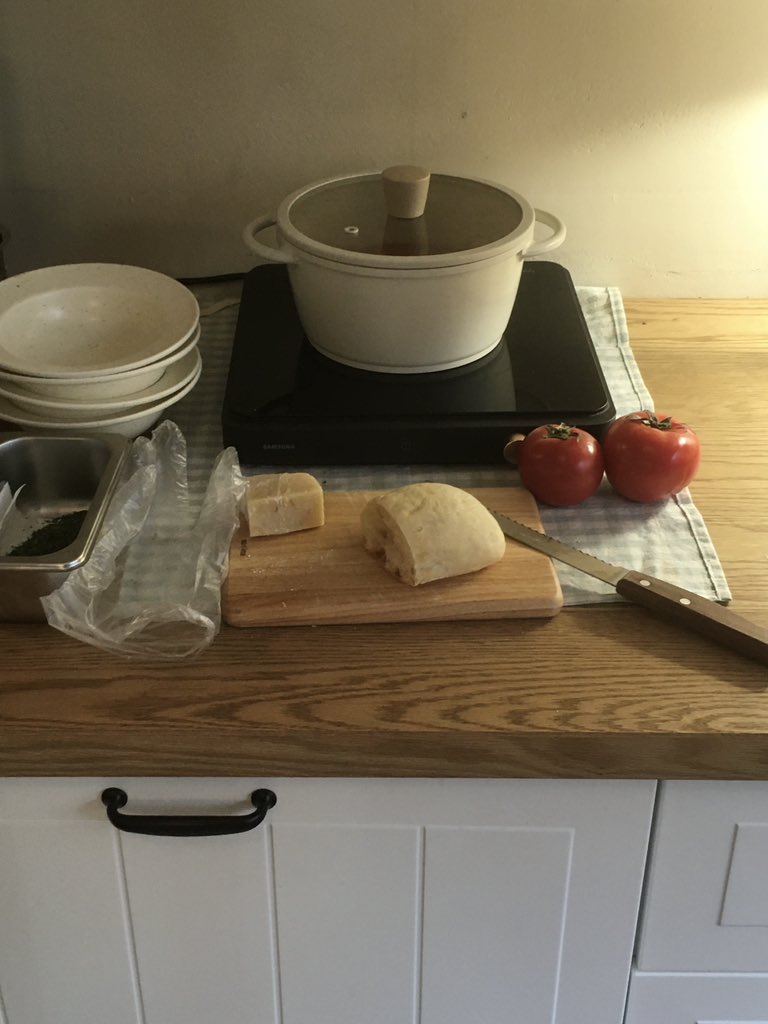 송리단길에 치아바타 가득한 카페 생겼다♡