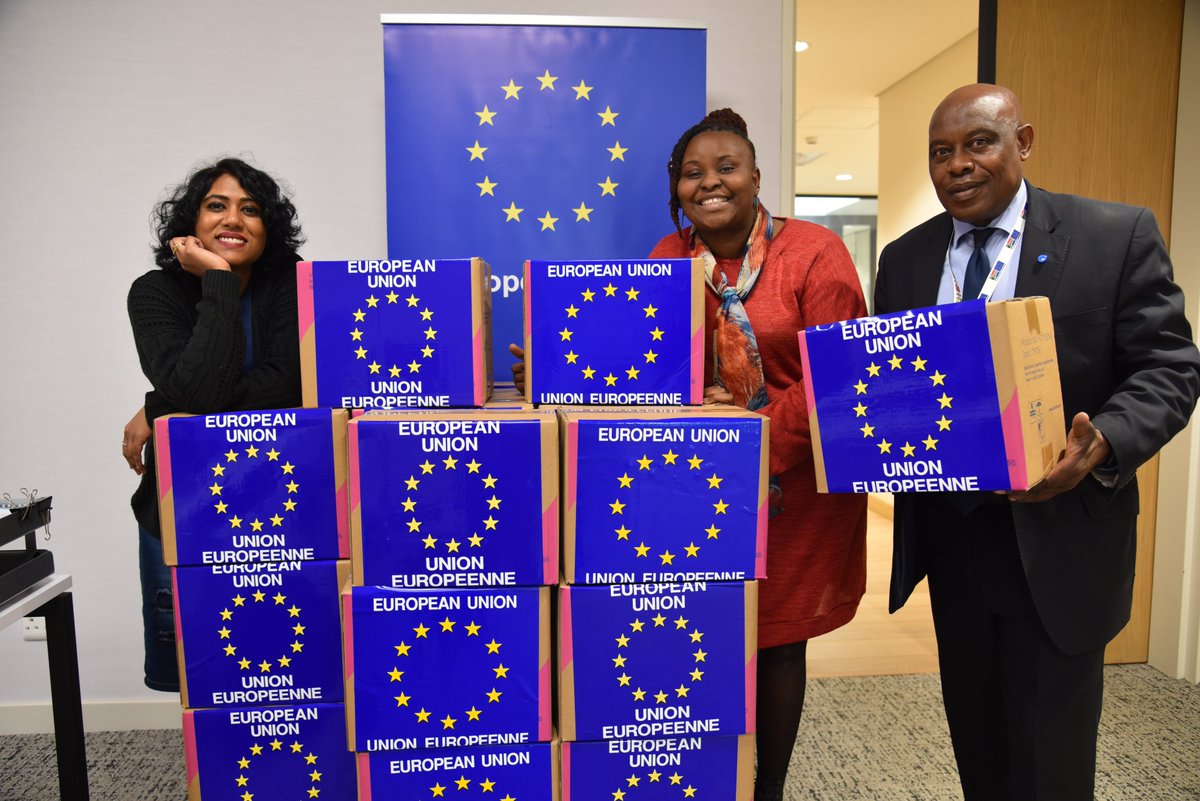 EU in SA (@euinsa) on Twitter photo In line with this yearโs #MandelaDay theme ๐๐ญ'๐ฌ ๐ข๐ง ๐จ๐ฎ๐ซ ๐ก๐๐ง๐๐ฌ, @euinsa is supporting a <a href="/DIRCO_ZA/">DIRCO South Africa</a> initiative in Sebokeng.
Weโre contributing 800 sanitary towels and a projector to support learners at a local school โ because dignity, education, and access go together. In line with this yearโs #MandelaDay theme ๐๐ญ'๐ฌ ๐ข๐ง ๐จ๐ฎ๐ซ ๐ก๐๐ง๐๐ฌ, @euinsa is supporting a <a href="/DIRCO_ZA/">DIRCO South Africa</a> initiative in Sebokeng.
Weโre contributing 800 sanitary towels and a projector to support learners at a local school โ because dignity, education, and access go together.