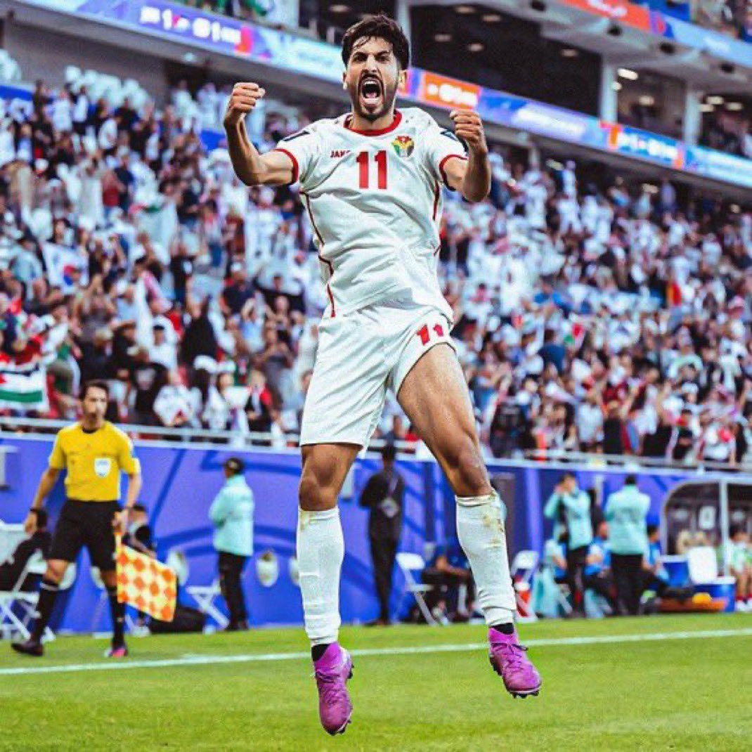 سوالف بعد صلاة الجمعة

لاعب مثل يزن النعيمات كيف ما يكون فيه اهتمام من أندية دورينا ؟

امكانيات رهيبة وعمر مناسب .. الفتح والتعاون والاتفاق بيكون مهاجم سوبر وافضل بكثير من خياراتهم اخر السنوات