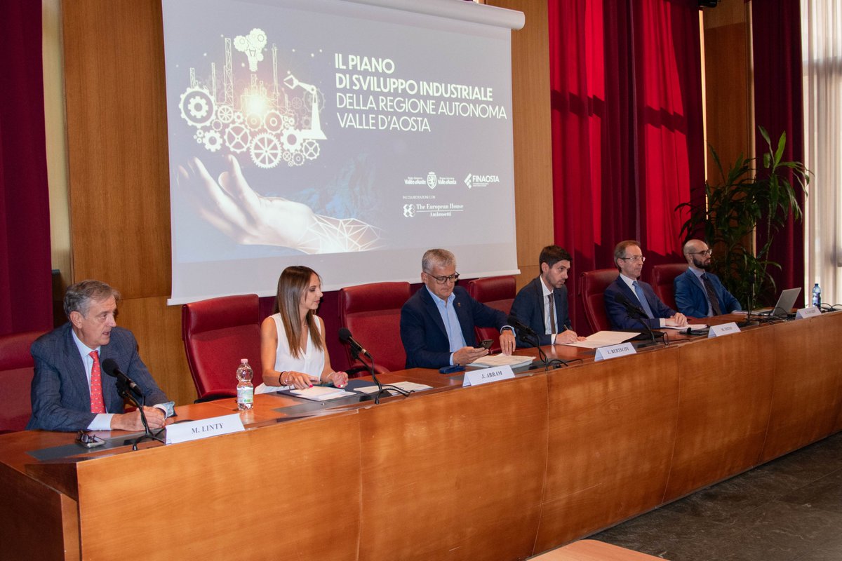 Presentato il Piano di Sviluppo Industriale della Valle d’Aosta tinyurl.com/ympbelkn