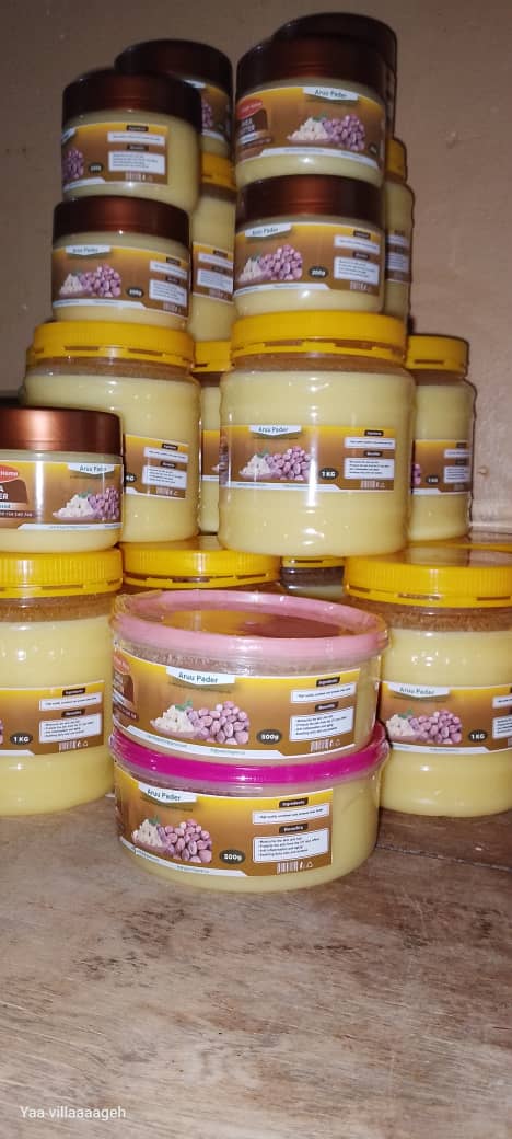 useanorthUG's tweet image. Gillian @AWEinUganda alum offers premium cold-pressed Nilotica shea butter, renowned as one of the finest globally. Ideal for cooking, haircare, skincare, & medicinal use. Visit KK Trust Plaza/Hotel,Namirembe Road, Shop A04 in the basement-Kla/Gulu City. Contact: +256772561786.
