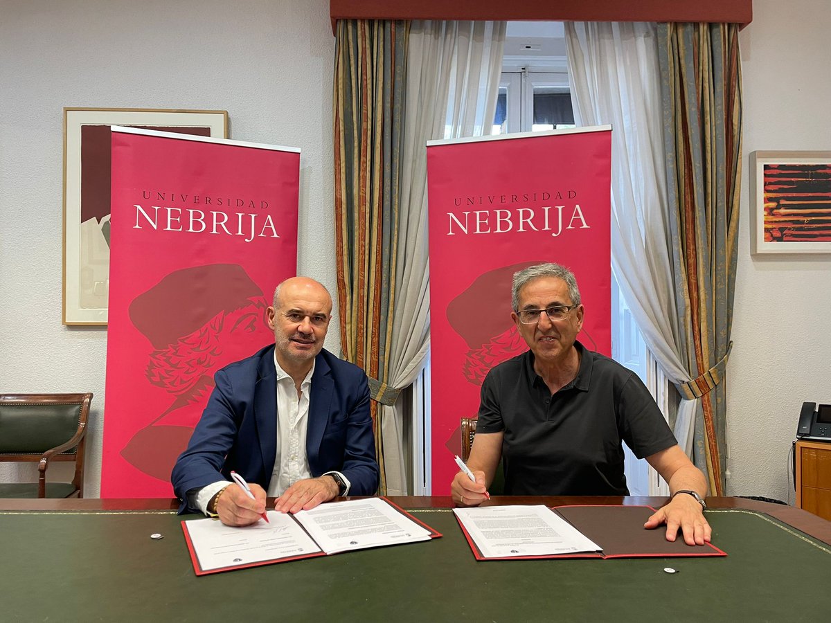 Compartimos felices que el <a href="/BTorrelodones/">Jansen BT</a> entrenará en nuestro Campus de Ciencias de la Vida en La Berzosa. Ambas instituciones hemos firmado un convenio cuyo fin es el de fomentar la actividad física y el desarrollo de valores entre los jóvenes de la zona noroeste de Madrid.