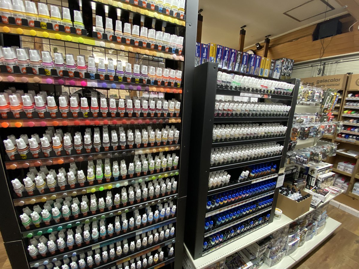 memory_corp's tweet image. 🔸模型とトレカのお店🔸
メモリーコーポレーション
名鉄美合駅より徒歩4分(300m)
駐車場完備(9台)近隣有料駐車場も有り
模型:国内外の塗料メーカー多数取り扱い❗️
AK.ファレホ.シタデル.ウレヒーロー.ガイアノーツ.SHOWUP.フィニッシャーズ.ボーンペイントなどなど
三河No1の品揃えを目指してます✊…