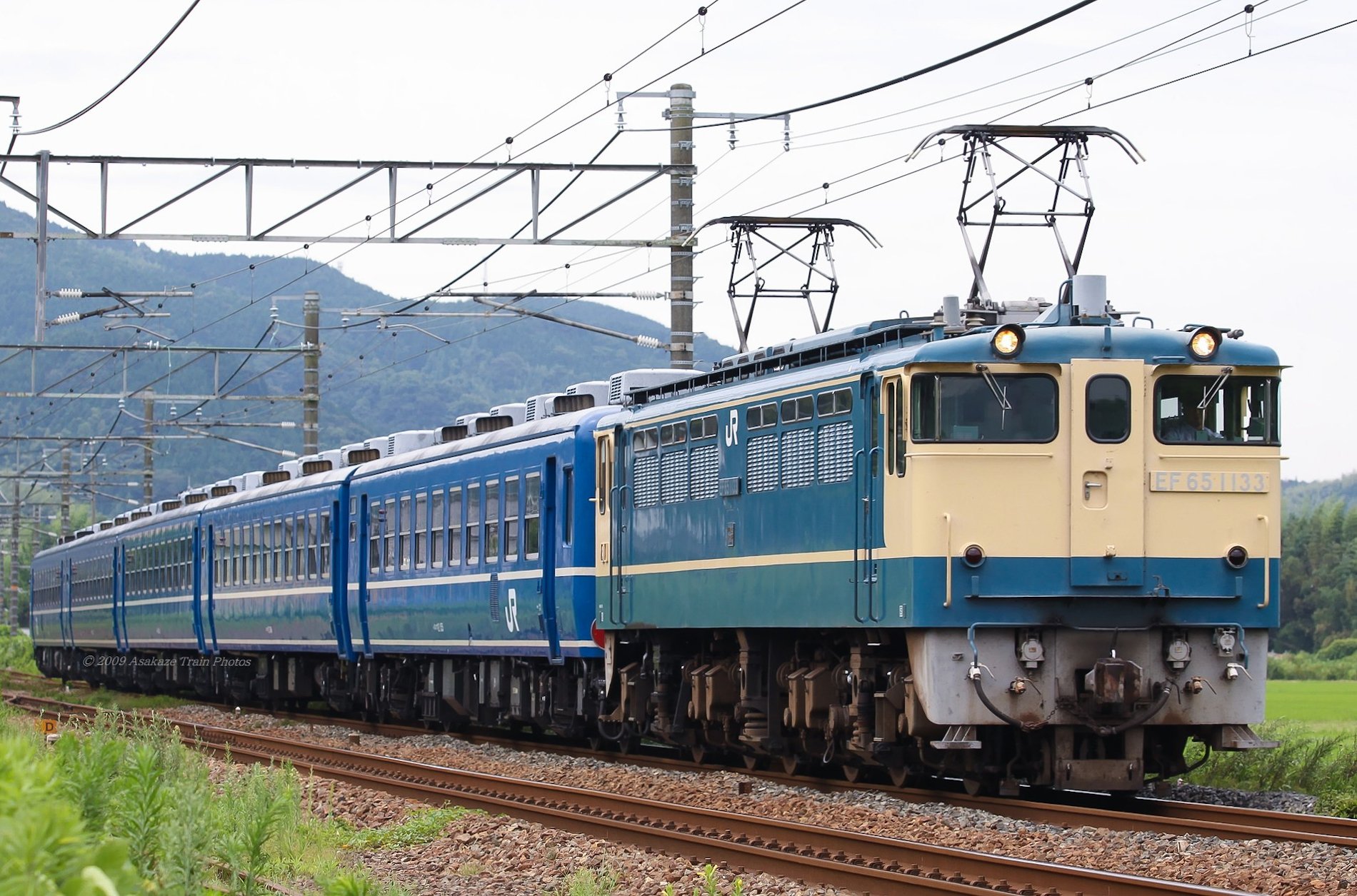 naocyan1112 EF65-1133号機 朝風 on X: 