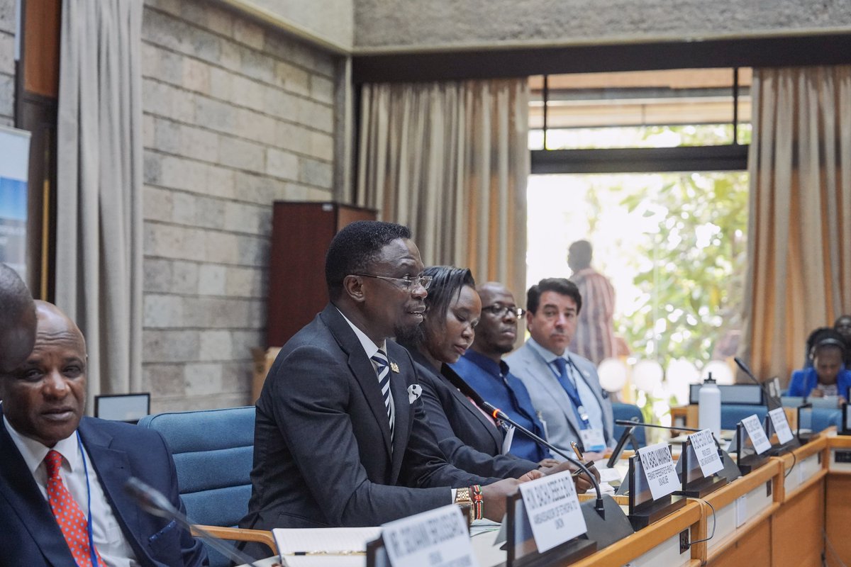 UNODC_ENV's tweet image. This week at #AMCEN20 in Nairobi, @UNODC_EA & @Kmunep convened partners and reps from 🇰🇪🇺🇬🇪🇹 to discuss efforts to #endENVcrime.
Speakers shared real challenges & solutions, prioritizing justice, enforcement & governance.
ℹ️shorturl.at/tInsV #AfricaForNature