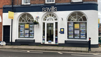 Planning Committee Recommend Refusal of Savills New Shopfront Colours -  henleyherald.com/2025/07/18/pla…