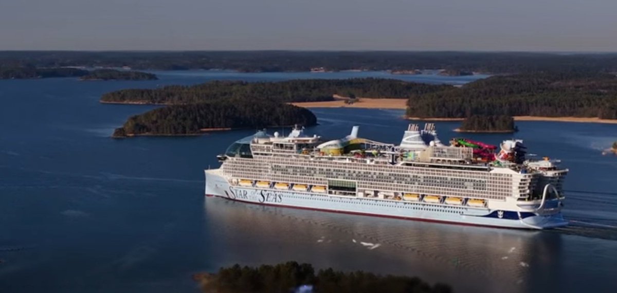 CruiseGuy's tweet image. Star has left the building! @RoyalCaribbean brand new #StaroftheSeas has departed shipyard heading for Cadiz before heading to new home @PortCanaveral. Star is tied with sister #IconoftheSeas as world's largest cruise ship at 250800 tons.