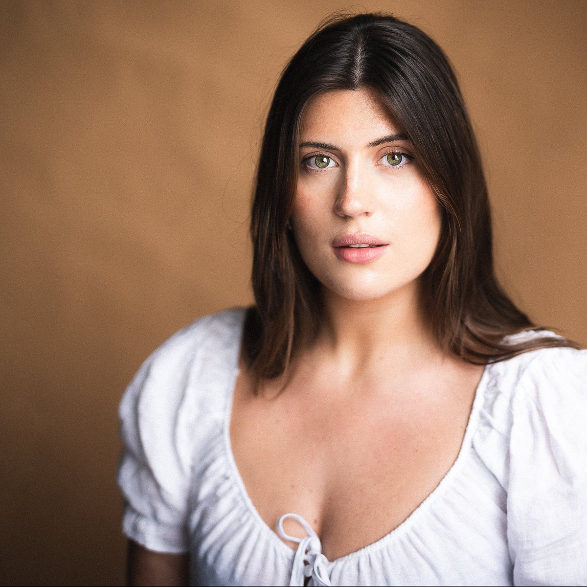 RadioBathDAB's tweet image. A new Bath Laugh Marathon appears before your very eyes tonight and joining the regular team this evening is writer and comedian Maia Tassalini plus comedian and podcaster Jessie Nixon. Listen in from 7pm