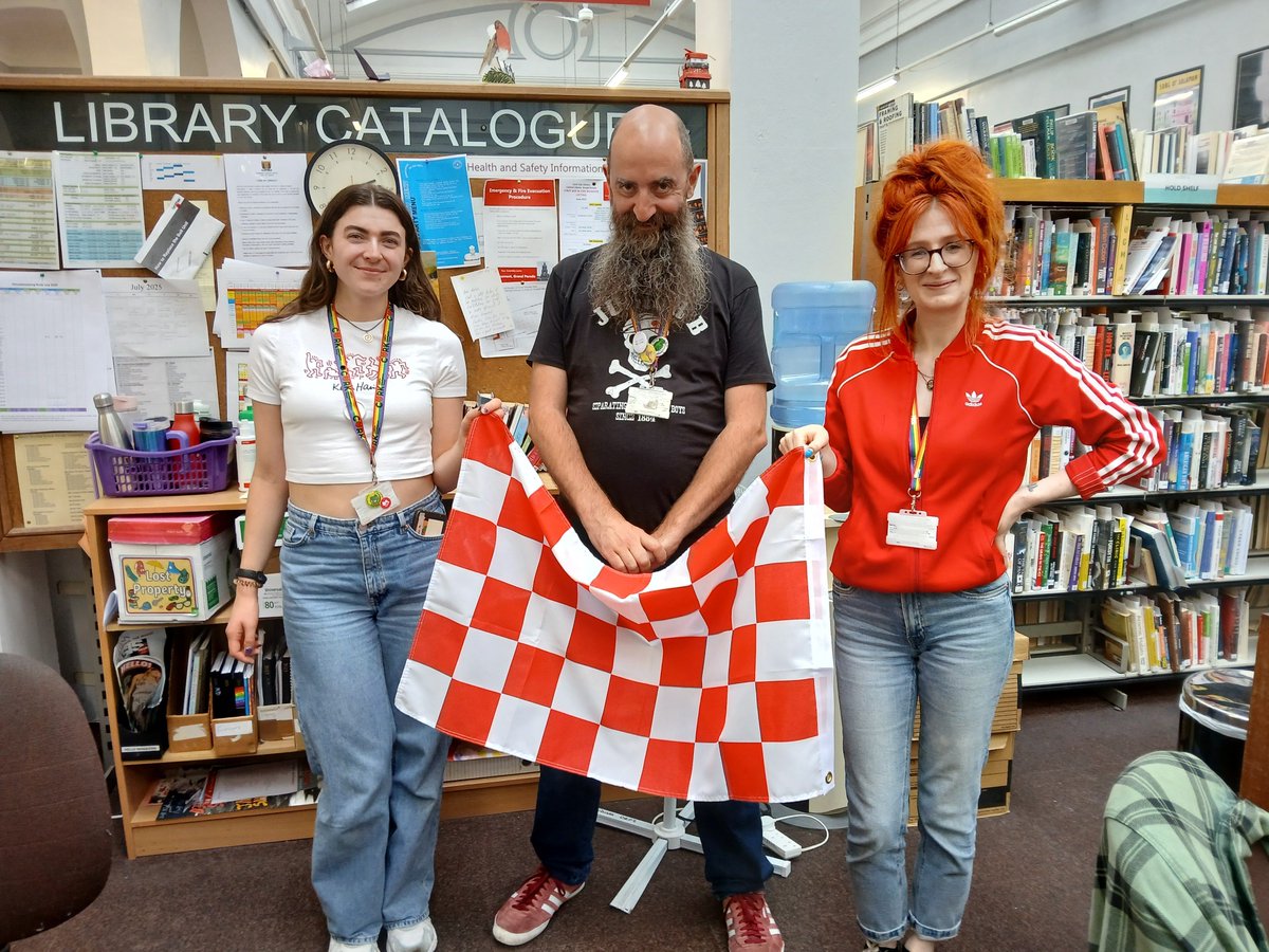 corkcitylibrary's tweet image. Cork City Libraries is gearing up for the All Ireland senior hurling championship this weekend! All city branches will be flying their flags in support of the Rebels! 🟥⬜
#CorkCityLibraries