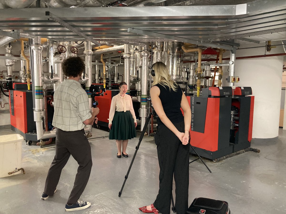 Dr Victoria Bateman tweet media