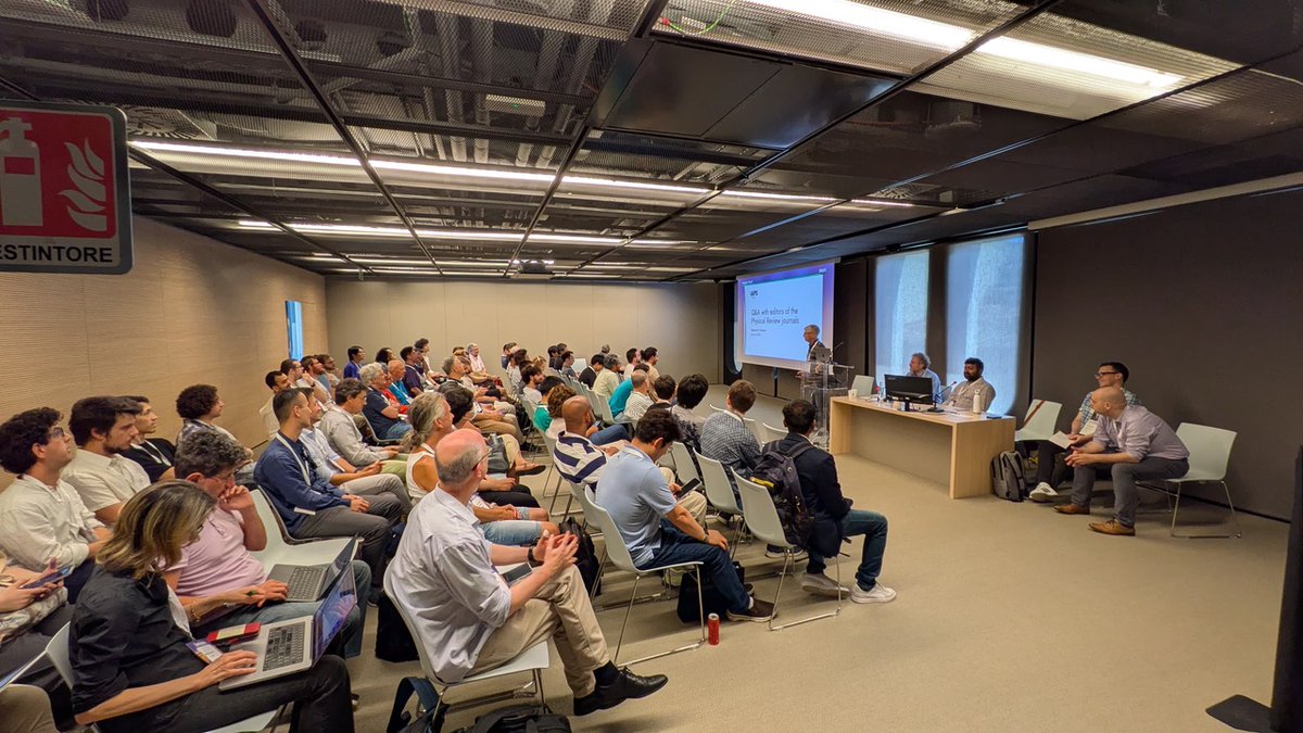 PhysRevE's tweet image. We had a great time at #StatPhys29. Here are a few scenes from an inspiring week of physics, connections, and ideas in motion. ๐ธ โจ