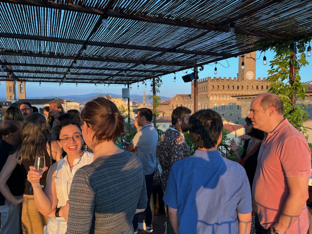 PhysRevE's tweet image. We had a great time at #StatPhys29. Here are a few scenes from an inspiring week of physics, connections, and ideas in motion. ๐ธ โจ