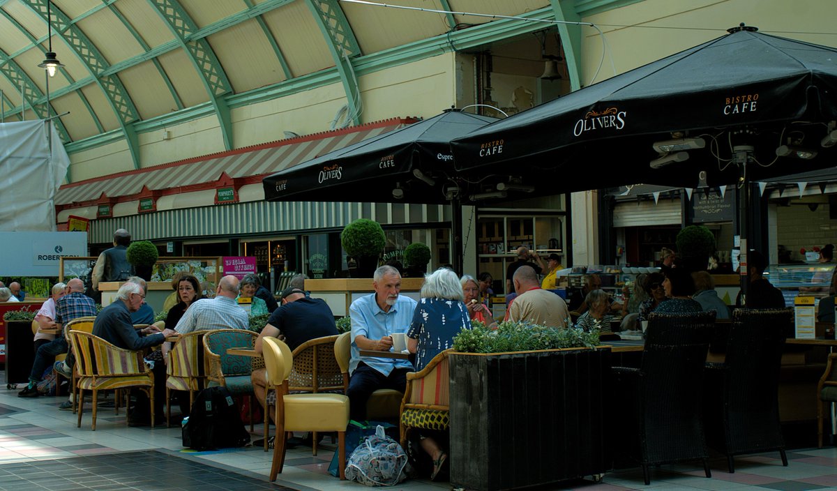 jac61941964's tweet image. A busy day at Newcastle's historic Grainger Market. #Newcastle #GraingerMarket #Market
