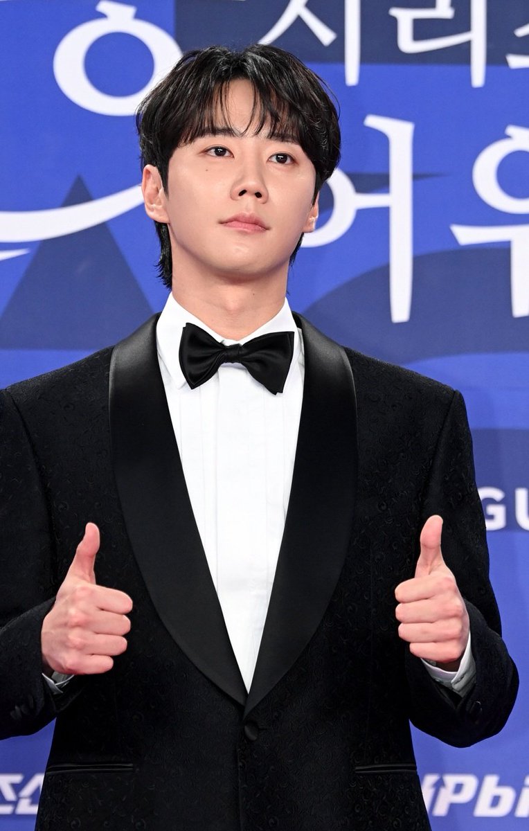 shiyuelatte's tweet image. these two finally in the same event... waiting for their interaction!&amp;gt;&amp;lt;