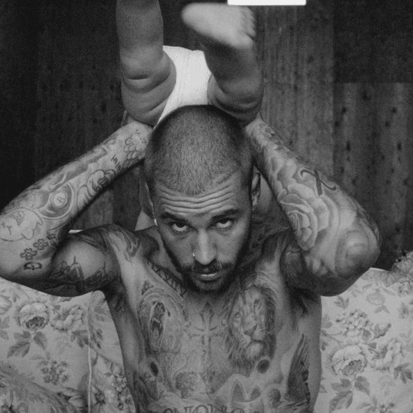 .<a href="/justinbieber/">Justin Bieber</a>'s "DAISIES" is currently the No. 1 song in the U.S. iTunes, U.S. Apple Music and U.S. Spotify.