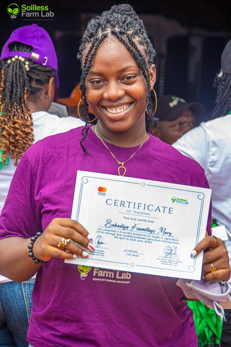 Samsonprolific's tweet image. School na scam!
I've seen lots of people take it, and everyone had a point.
My thought!
Certificate is to certify your sabi-ficate. Carrying a certificate of what you don't know is a waste of paper!
Certificate is not the goal. The need to do a masters degree or PhD. just…