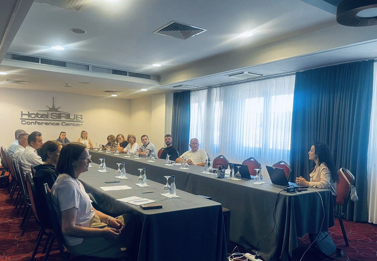 UNICEFKosovo's tweet photo. Wrapping up the week with Kosovo Agency of Statistics & representatives from institutions working on #TransMonEE, data platform 4 children in Europe & Central Asia. High-quality data is essential 4 shaping effective policies&interventions that advance child protection in Kosovo. https://t.co/xmfFtHl0TD
