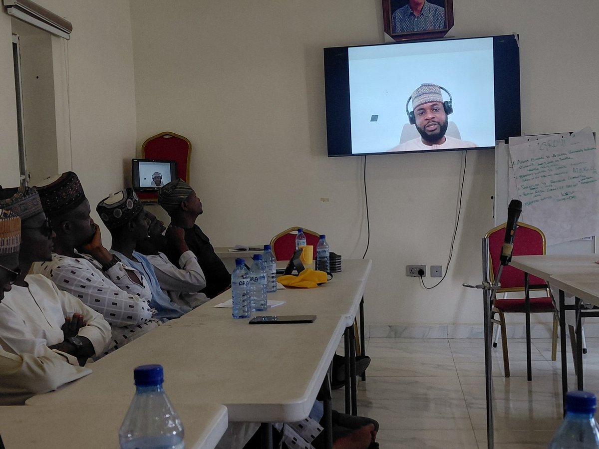 a_sabo12's tweet image. Ongoing: Day-2 of the Digital Rights training for Civil Society Organizations in Kano organised by @ICTAdvocates with support of @APC_News. Abdulrazak Imam of @nkfngofficial taking our participants through the Protection of children Online @YZYau @ChiromaHope @iam_otarion