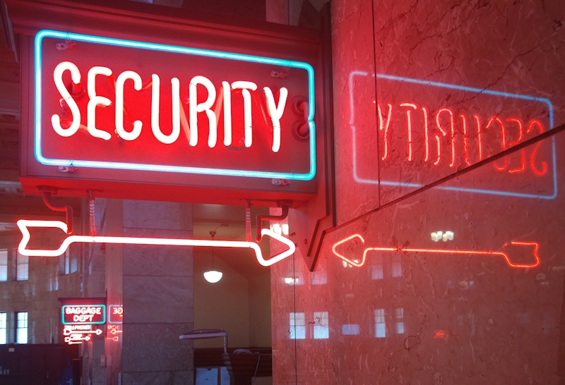 CacheWallet_HQ's tweet image. Crypto wallet security isn’t just a feature—it’s your foundation. In a market moving this fast, protecting your gains should be as automatic as stacking them. Are you storing smart or just storing? Let’s talk strategy and level up together.