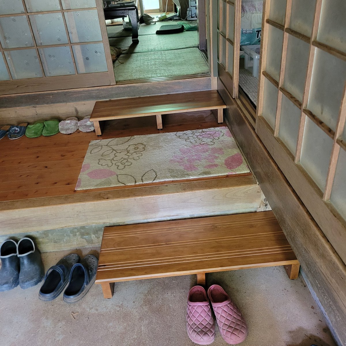 足の痛みで手術のため先月初めに入院していた母親が昨日退院(^^)

新しい物も取り入れつつ、少しずつ普段の生活に戻って行く(^_^)