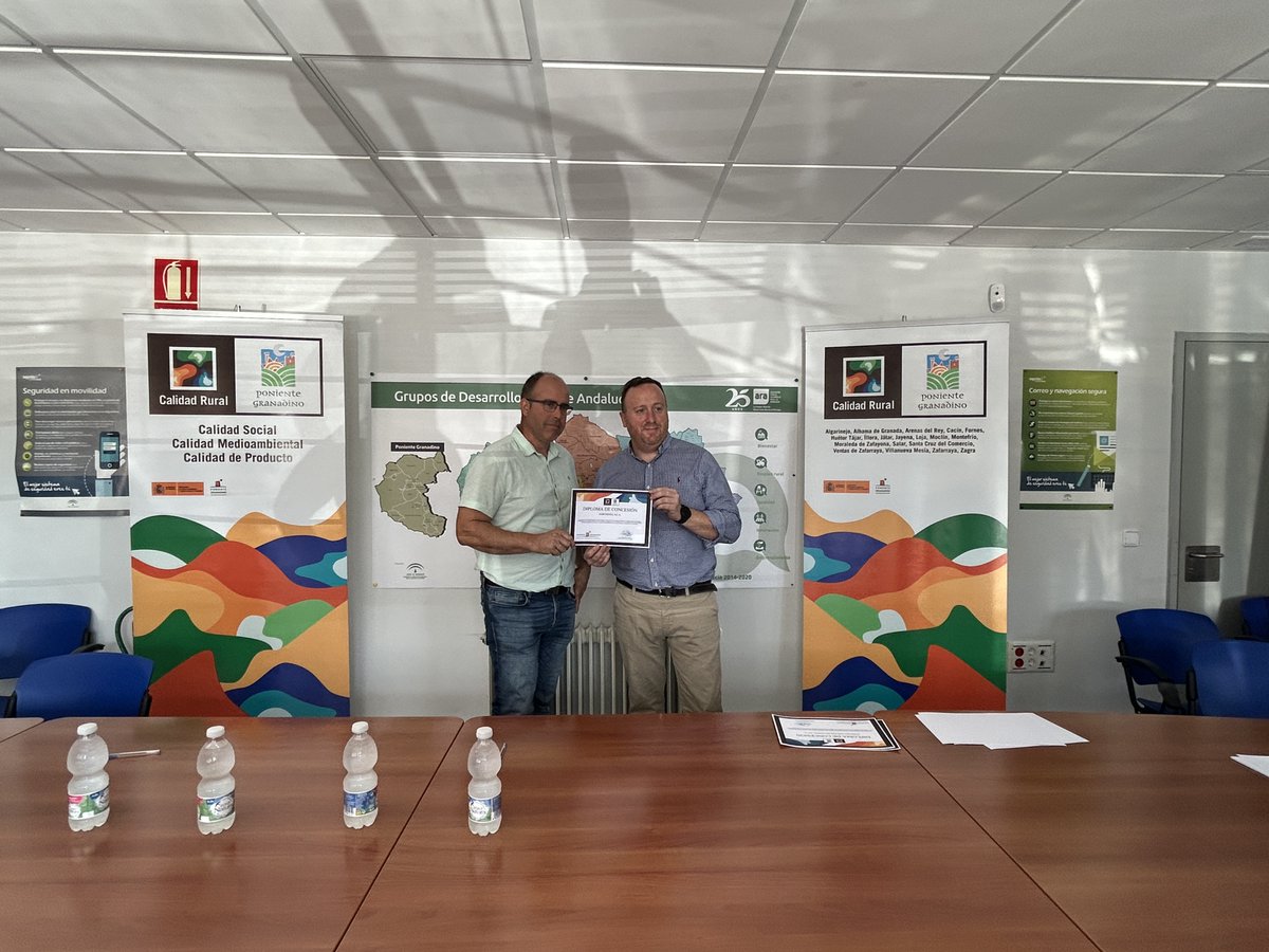 ponientegranadino tweet media