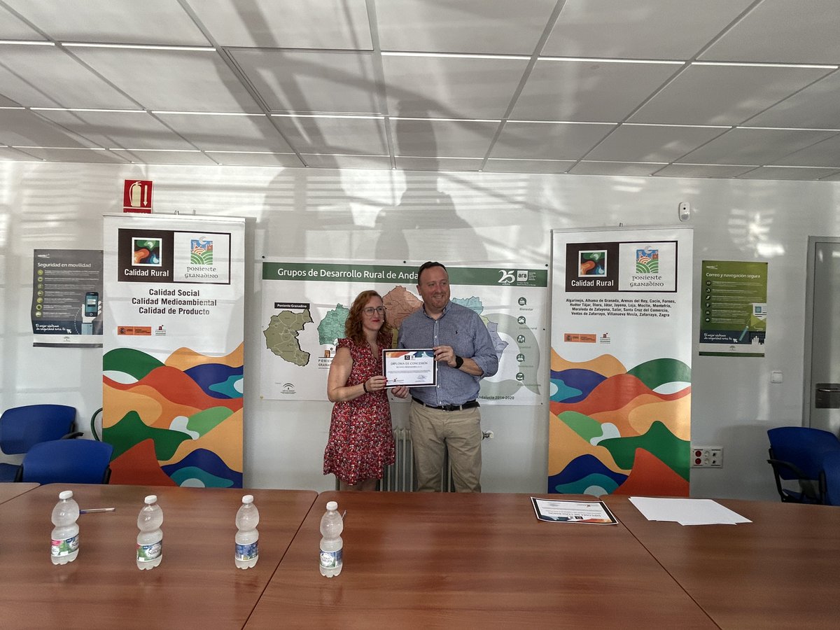 ponientegranadino tweet media