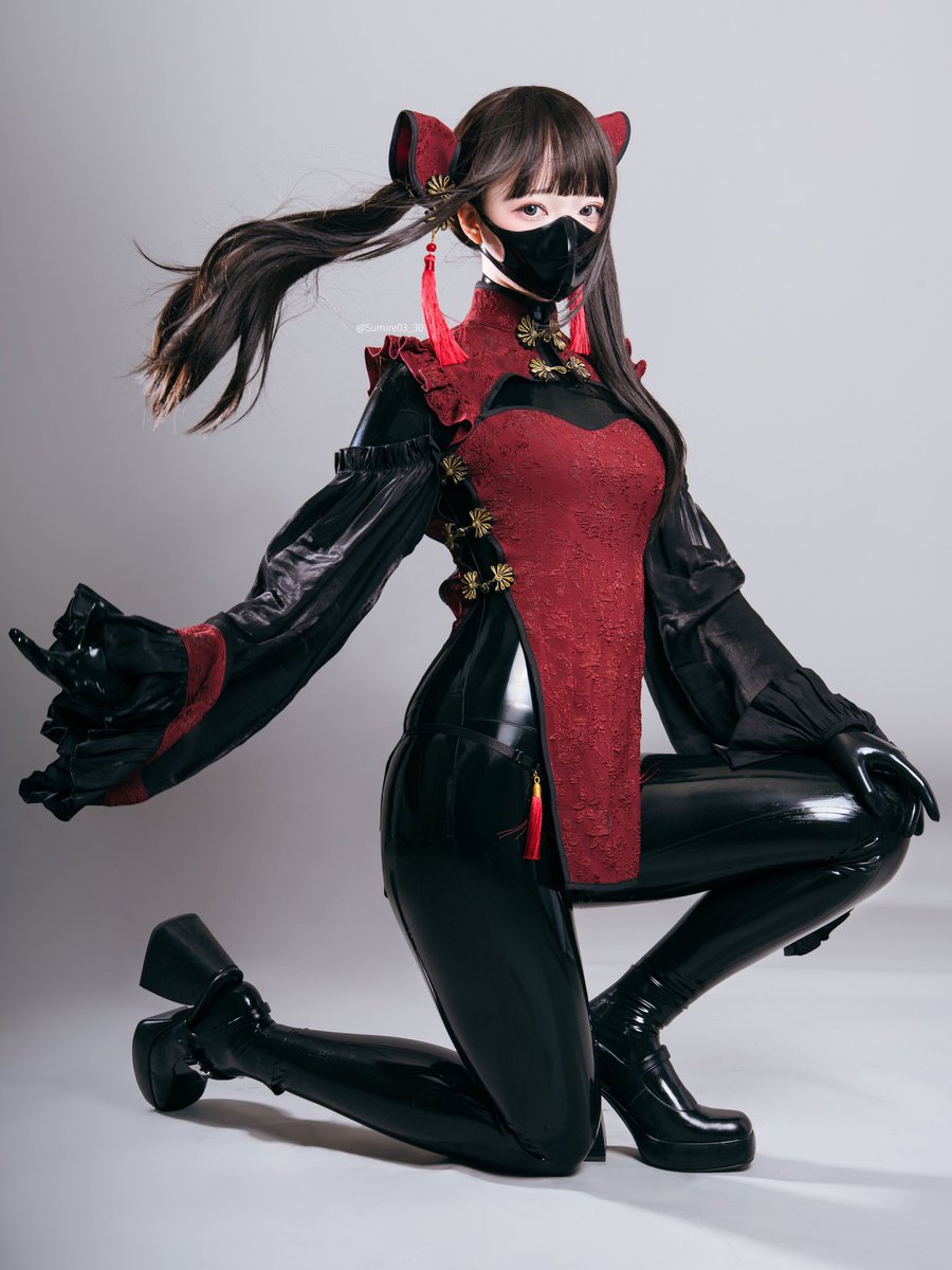 ツインテール × チャイナ服コス！

インナーは大好きなラバーで、、
すごくお気に入りの一枚です🤍