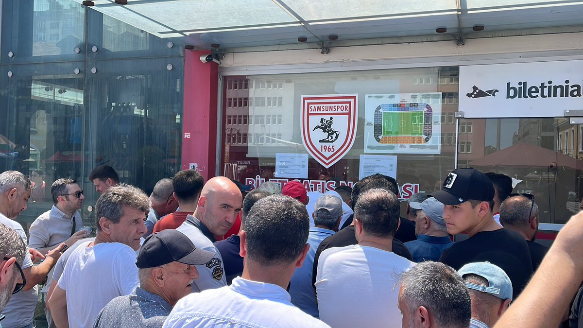 Muhammet Nacak 🔴⚪⚫ (@mnacak55) on Twitter photo Siz futbolu tiyatro ile sinema ile karıştırdınız galiba.
Samsunspor’un bir maçına bir gecede 34 bin taraftar katılıyor.
Bu ne acziyet bu ne rahatlıktır. Birde nakit para istiyorlar.
Hadi <a href="/biletinial/">Biletinial</a> bizi umursamıyor siz nasıl sessiz kalabiliyorsunuz bu çileye.
Bize değerli Siz futbolu tiyatro ile sinema ile karıştırdınız galiba.
Samsunspor’un bir maçına bir gecede 34 bin taraftar katılıyor.
Bu ne acziyet bu ne rahatlıktır. Birde nakit para istiyorlar.
Hadi <a href="/biletinial/">Biletinial</a> bizi umursamıyor siz nasıl sessiz kalabiliyorsunuz bu çileye.
Bize değerli