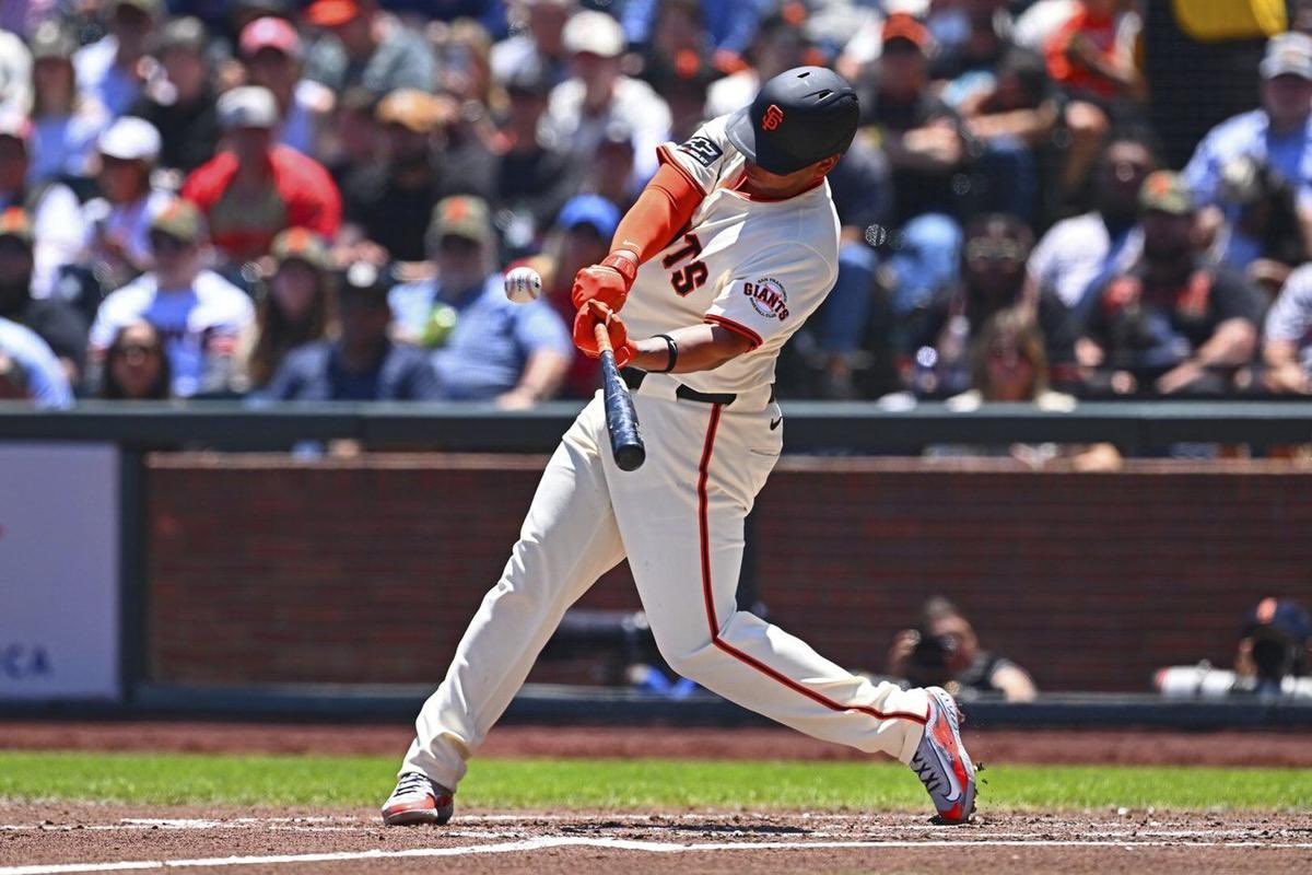 W2LPicks's tweet photo. 🔥Top 3 Hitter Matchups Today vs Pitcher
Rafael Devers vs Chris Bassitt
PA: 17 | BA: 471 | SLG: 1.000 | wOBA: .659🔒
Ke’Bryan Hayes vs Jonathan Cannon
PA: 3 | BA: .667 | SLG: .667 | wOBA: .600🔒
Marcus Semien vs Reese Olson
PA: 6 | BA: .500 | SLG: 1.000 | wOBA: .633🔒
#W2L #Parlay #MLB #SportsGambling #mlbparlay