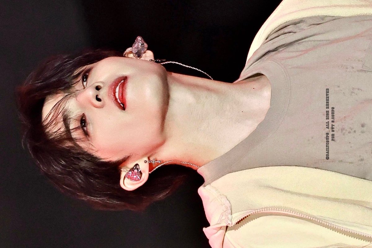 ๐ฟ๐๐๐ก๐ฎ๐๐ค๐ช๐ฅ๐จ (@sc0ups_of_me) on Twitter photo 241013 SEVENTEEN RIGHT HERE in ๊ณ ์
์ฌํด ์ฝ์ํธ๋ ์ผ๋ง๋ ๋ ์์ ๊น๐ฅบโฃ๏ธ
#์์ค์ฟฑ์ค #SCOUPS
#์น์ฒ #์ต์น์ฒ
#์ธ๋ธํด #SEVENTEEN
<a href="/pledis_17/">์ธ๋ธํด(SEVENTEEN)</a> 241013 SEVENTEEN RIGHT HERE in ๊ณ ์
์ฌํด ์ฝ์ํธ๋ ์ผ๋ง๋ ๋ ์์ ๊น๐ฅบโฃ๏ธ
#์์ค์ฟฑ์ค #SCOUPS
#์น์ฒ #์ต์น์ฒ
#์ธ๋ธํด #SEVENTEEN
<a href="/pledis_17/">์ธ๋ธํด(SEVENTEEN)</a>