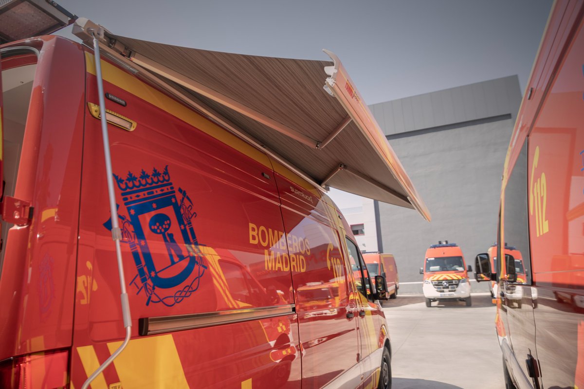 🚐 ¡Llegan nuevas incorporaciones al servicio!
10 furgonetas: 5 para el rescate de personas, 3 de rescate de animales y 2 de avituallamiento para grandes emergencias.
Su incorporación en los parques se realizará de manera progresiva💪🚒
