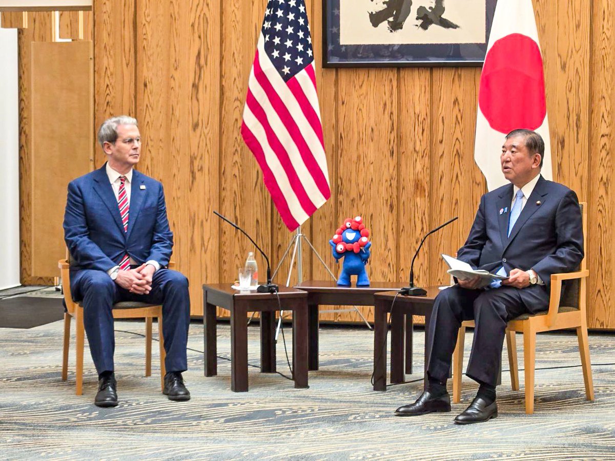shigeruishiba's tweet image. ベッセント財務長官を団長とする米国大統領代表団の皆様を官邸にお招きしました。明日は大阪・関西万博の米国ナショナル・デー。素晴らしいご訪問になりますように。