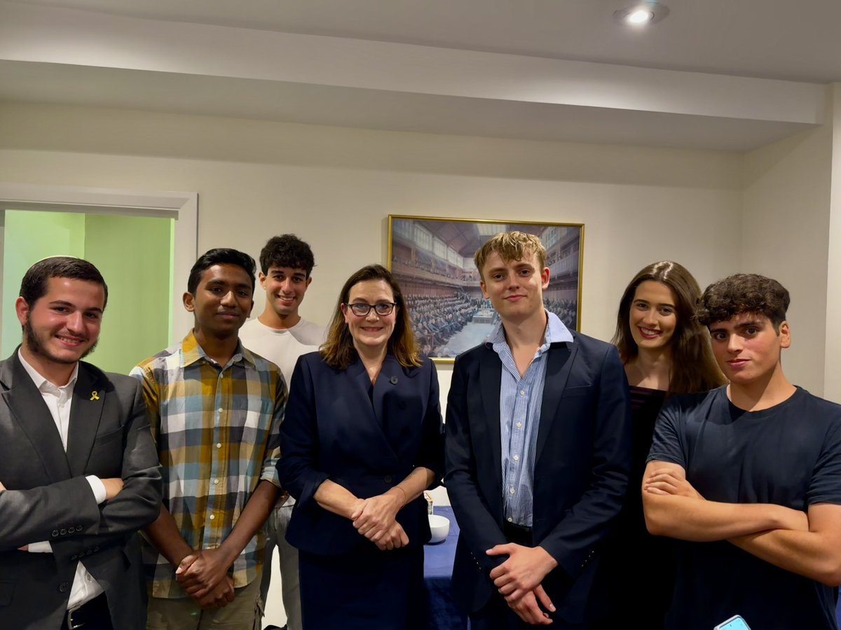BarnetCamdenYC's tweet photo. Great to meet @RebeccaHarrisMP, MP for Castle Point and Opposition Chief Whip, last night! 

She spoke about her journey into politics and her passion for supporting young people. Inspired by the energy of Young Conservatives. https://t.co/sZcIrLGc35