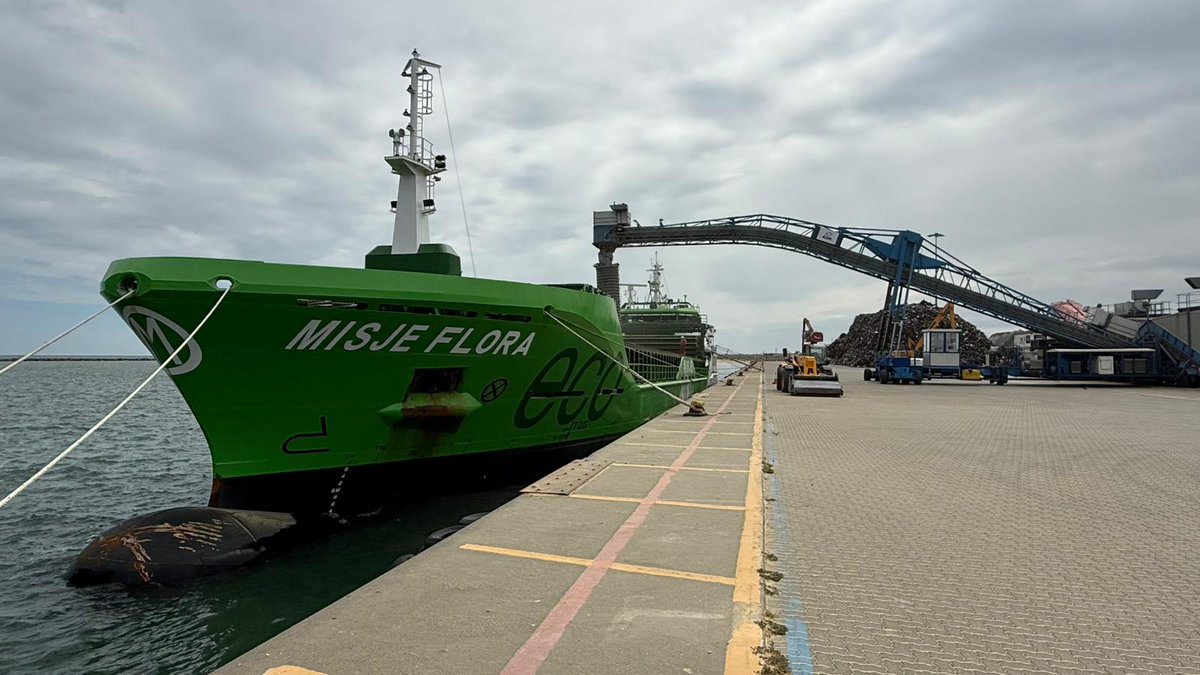 🚢🌾 Sailing sustainably from our Yarmouth terminal to Ireland!

'Mv Misje Flora' just completed loading 4,400 metric tons of new crop feed barley from our Yarmouth terminal on the 16th &amp; 17th July, proudly sourced from local farms. Next stop: Ireland!

#HybridVessel #feedbarley