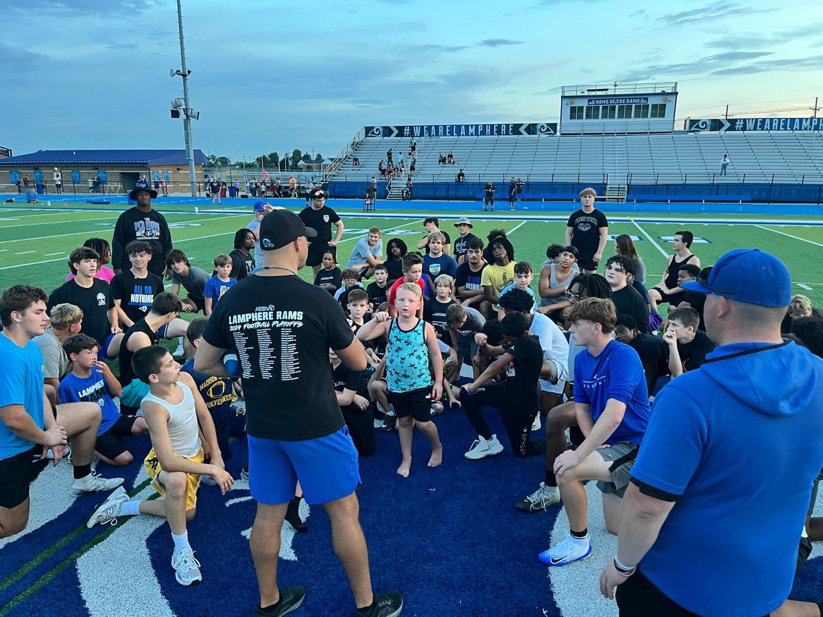 Lamphere Rams Football (@lamphereramsfb) on Twitter photo Thank you to ALL who made our ‘25 Lil’ Rams Youth 🏈 Camp a HUGE success!
It takes a village, and we have the best <a href="/LamphereSchools/">Lamphere Schools</a>
#WeAreLamphere
#WinAtEverything🐏 Thank you to ALL who made our ‘25 Lil’ Rams Youth 🏈 Camp a HUGE success!
It takes a village, and we have the best <a href="/LamphereSchools/">Lamphere Schools</a>
#WeAreLamphere
#WinAtEverything🐏