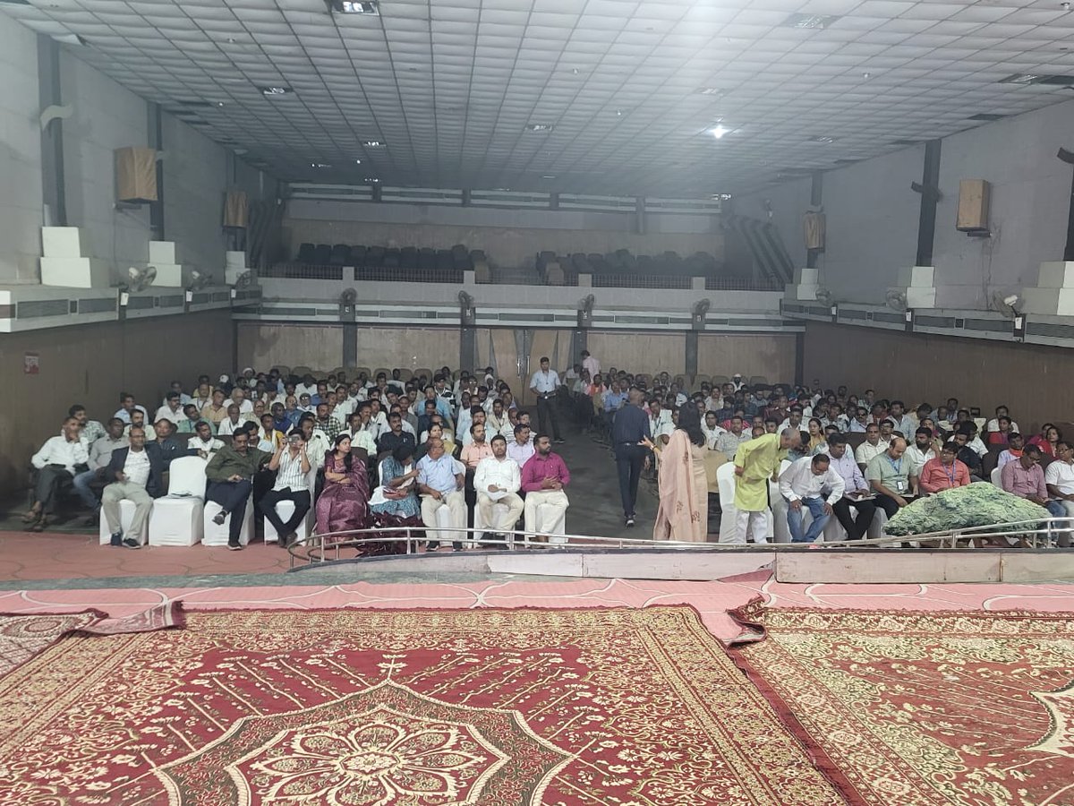 mpagriaif's tweet photo. प्रबंध संचालक मंडी बोर्ड सह राज्‍य नोडल अधिकारी, AIF के मार्गदर्शन में दिनांक 18.07.25 को शहडोल में संभागीय कार्यशाला का आयोजन किया गया, जिसमें शहडोल संभाग आयुक्‍त सहित जिलों से संबंधित अधिकारी, प्रतिभागी, उद्यमी, कृषक सम्मलित हुए जिन्हें AIF योजना संबंधित विस्तृत जानकारी दी गई I https://t.co/KCml0dYUyQ
