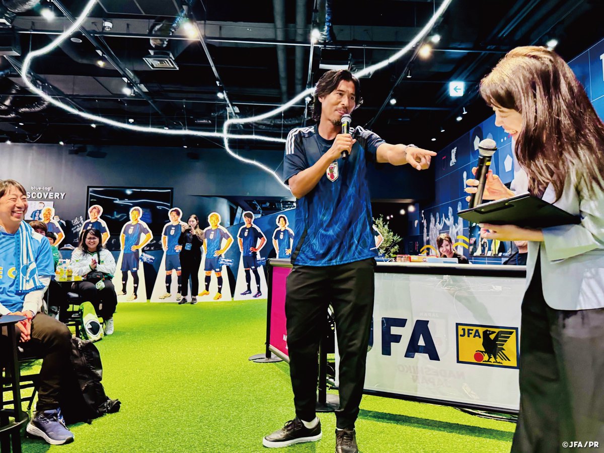 jfa_blueing's tweet image. /
E-1サッカー選手権、応援ありがとうございました!
blue-ing!で中澤佑二さんと歓喜の瞬間🤩🏆
\
東アジアE-1サッカー選手権2025決勝大会 韓国、blue-ing!で #SAMURAIBLUE への熱い応援ありがとうございました!
第3節…