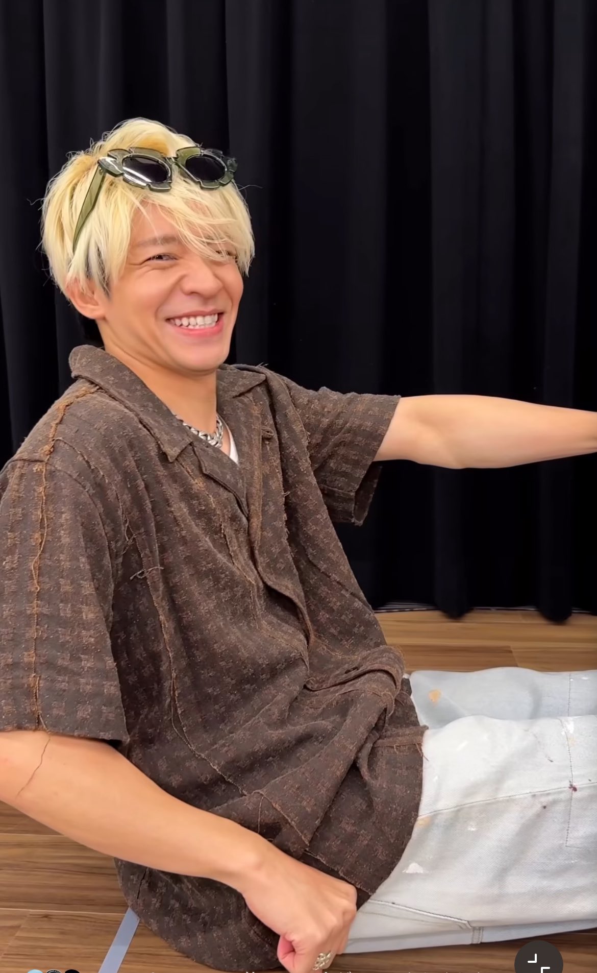ちょっこりさん岸優太 (めい) Amazon.co.jp: キンプリ 岸優太 ちょっこりさん ぬいぐるみ