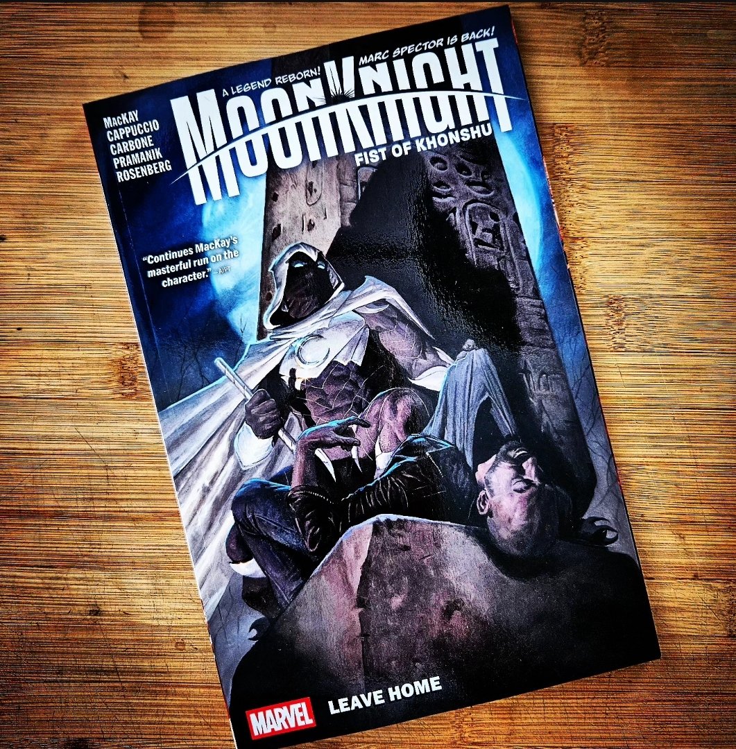 SOCthoughts's tweet image. Moon Knight: Fist of Khonshu Vol.1
I missed #1 of this way back & said I'd wait for the trade. Glad I did because now I got to read it all in one go. MacKay's take on MK is consistently epic. He's carved out his own corner of the Marvel Universe with the best artists in the biz.