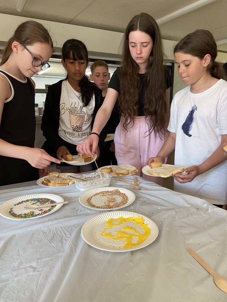 King David Primary School tweet media