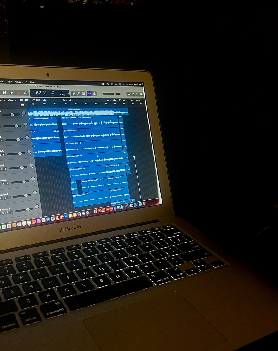 Hiding in a wardrobe to record bgvs for <a href="/askaboutsewa/">Ṣẹwà</a> so she can stop appearing in my dreams.

Sewa, i’ll be receiving my payments in friendship and a new Macbook.