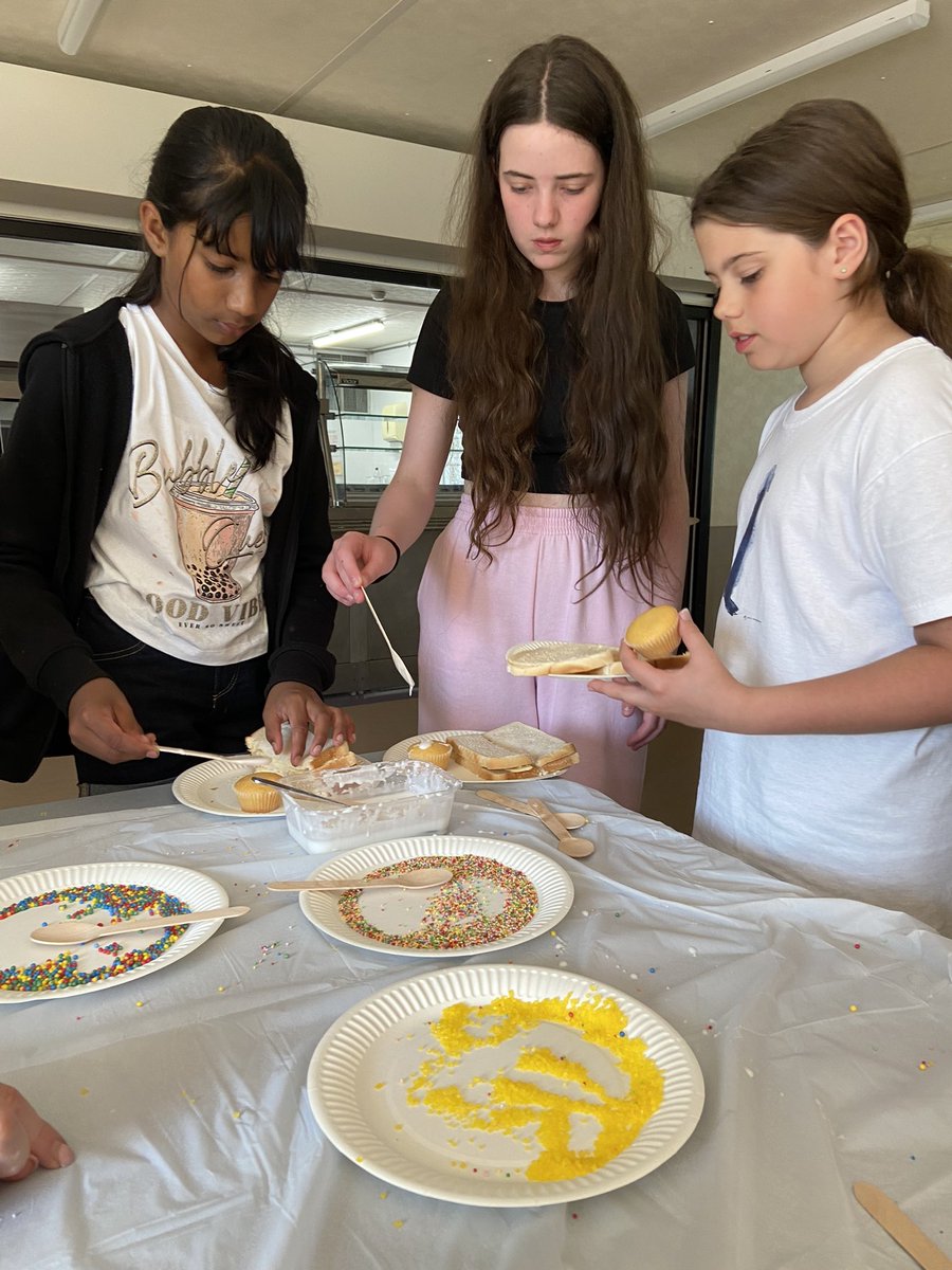 King David Primary School tweet media