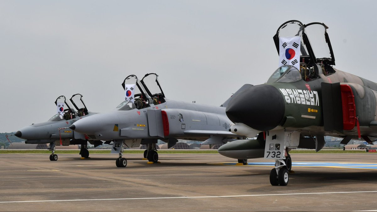 k_fox48jet's tweet image. #PhantomFriday
