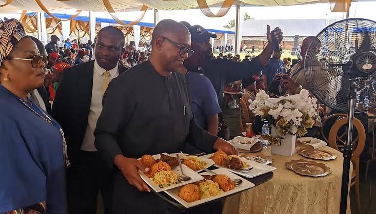 PrimeReportersn's tweet image. PDP Eyes Obi’s Return as 2027 Realignments Begin
The Peoples Democratic Party (PDP) is actively working behind the scenes to woo former Anambra State governor and Labour Party presidential candidate, Peter Obi, back ahead of the 2027 general elections.
PDP Deputy National…
